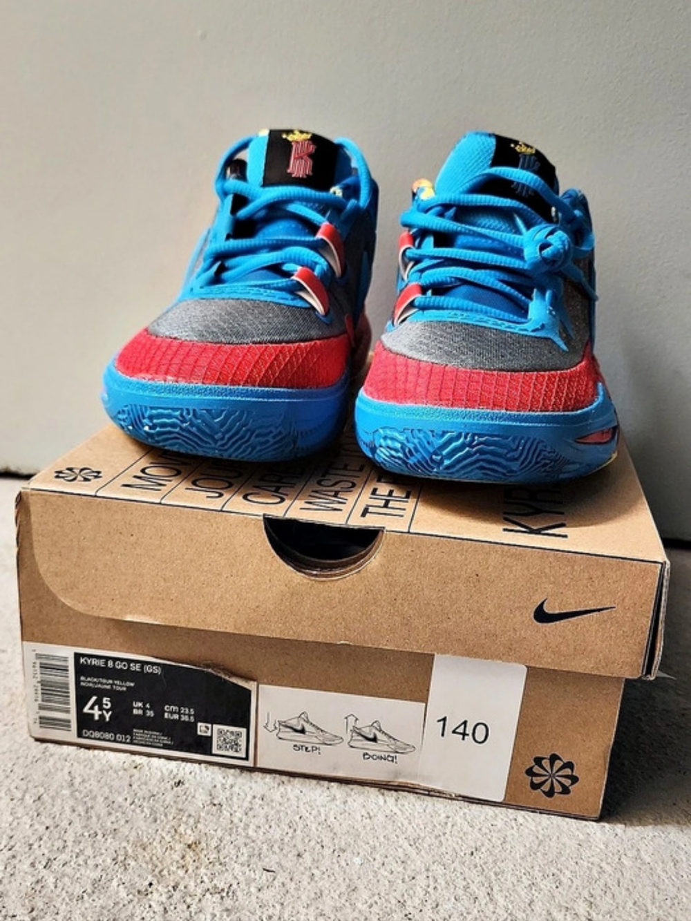 Nike Kyrie 6 Boys US 4.5Y Red & Blue Like New
